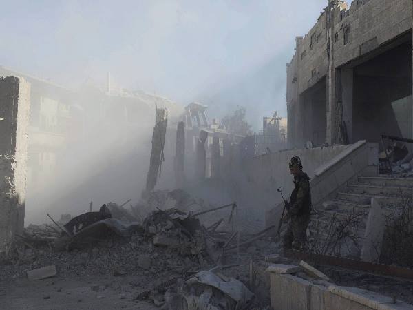 सीरिया में विद्रोहियों ने मिलिट्री बेस पर किए अटैक सीरिया में विद्रोहियों ने मिलिट्री बेस पर किए अटैक