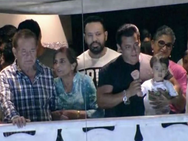 सलमान ने फैंस को किया शुक्रिया सलमान ने फैंस को किया शुक्रिया