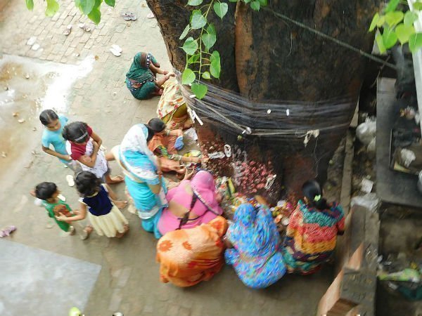 भगवान सूर्य को अर्घ्य देने से अमोघ फल प्राप्त होता है