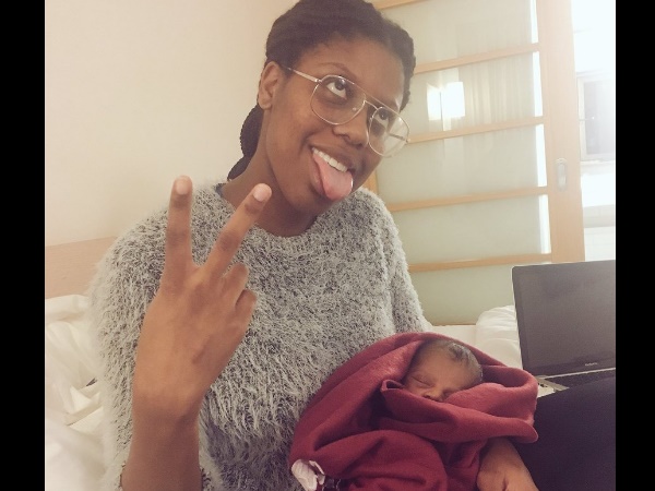 लिया खुद डिलीवरी करने का फैसला