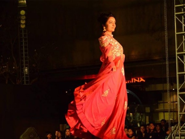 सिर और कंधे में दर्द से शुरू हुई बीमारी सिर और कंधे में दर्द से शुरू हुई बीमारी