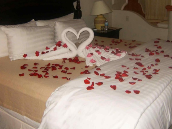 वर्जिनिटी टेस्ट के खिलाफ युवाओं ने शुरू की मुहीम वर्जिनिटी टेस्ट के खिलाफ युवाओं ने शुरू की मुहीम