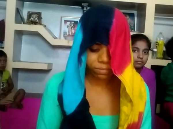 A father has to borrow money to marry his daughter in Aligarh