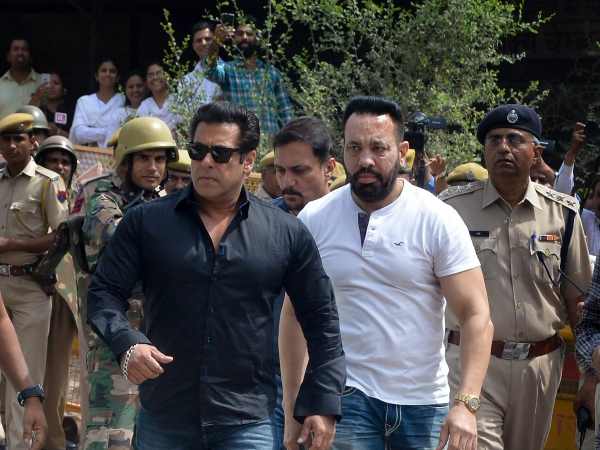 2006 में जेल में सलमान के साथ रहे थे महेश