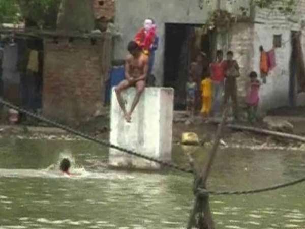 कैसे बना गंदा तालाब?