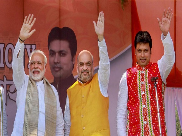 पीएम मोदी ने बीजेपी नेताओं को चेताया था पीएम मोदी ने बीजेपी नेताओं को चेताया था