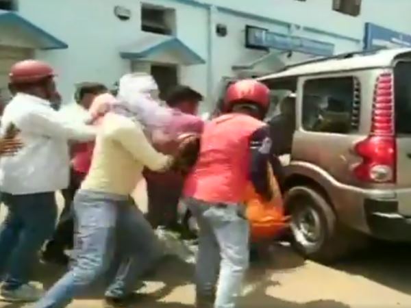 टीएमसी कार्यकर्ताओं पर बीजेपी नेता के ऊपर हमले का आरोप