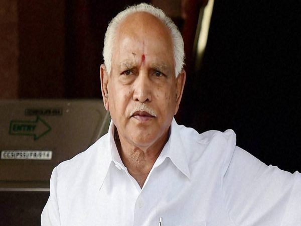 पार्टी चाहे तो बदामी से सिद्धारमैया के खिलाफ लडूंगा चुनाव- येदियुरप्पा पार्टी चाहे तो बदामी से सिद्धारमैया के खिलाफ लडूंगा चुनाव- येदियुरप्पा