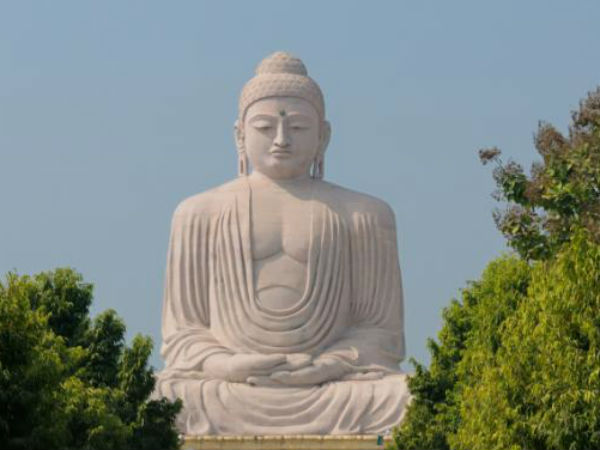 पूजा के समय गाय के घी का दीपक जलाएं