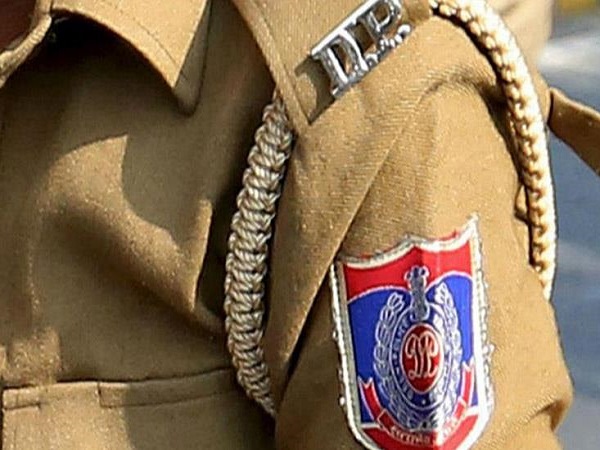 दो को पुलिस ने किया है अरेस्ट