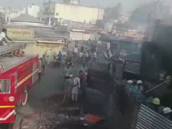औरंगाबाद के अस्पताल में लगी आग, मरीजों को निकाला गया