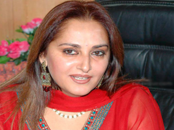 तेलुगू देशम पार्टी से की थी सियासी सफर की शुरुआत 