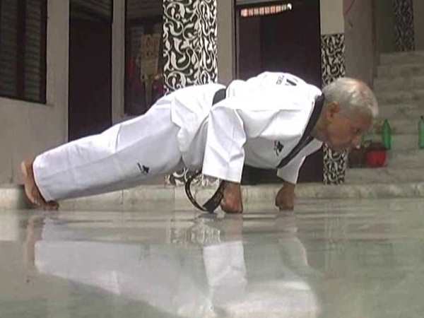 ब्रूस ली के एंटर दि ड्रैगन से ली प्रेरणा