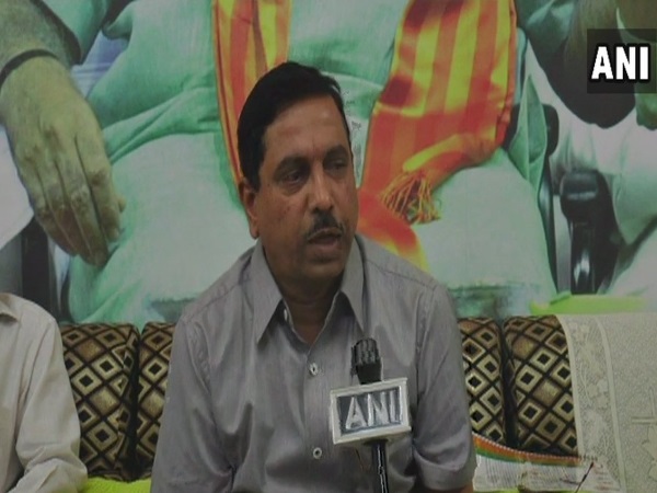  लिंगायत मुद्दे पर राजनीति तेज