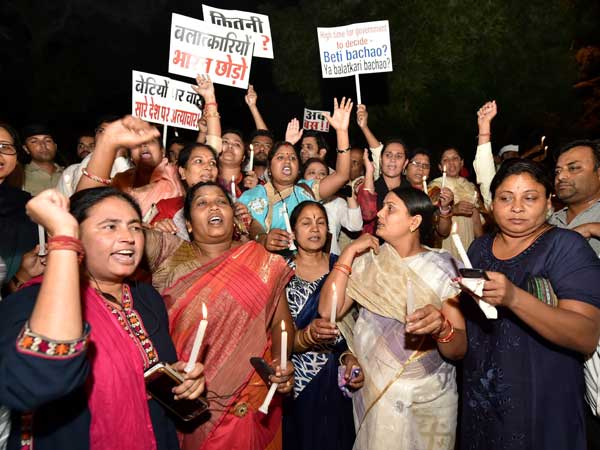 पीएम से लगातार हो रहा थे रेप मामले को लेकर सवाल पीएम से लगातार हो रहा थे रेप मामले को लेकर सवाल