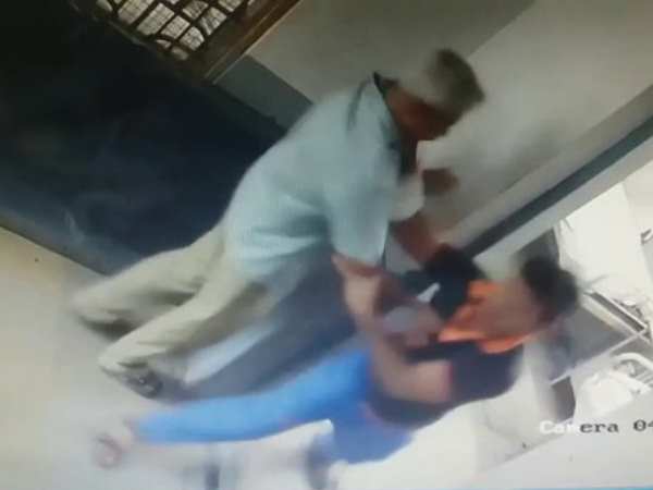 Criminal fled from lock up beating constable in Maharashtra