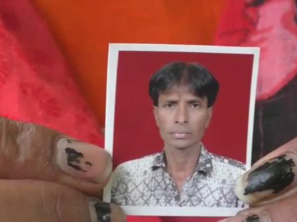 डकैती और लूट मामले में पुलिस ने किया गिरफ्तार डकैती और लूट मामले में पुलिस ने किया गिरफ्तार