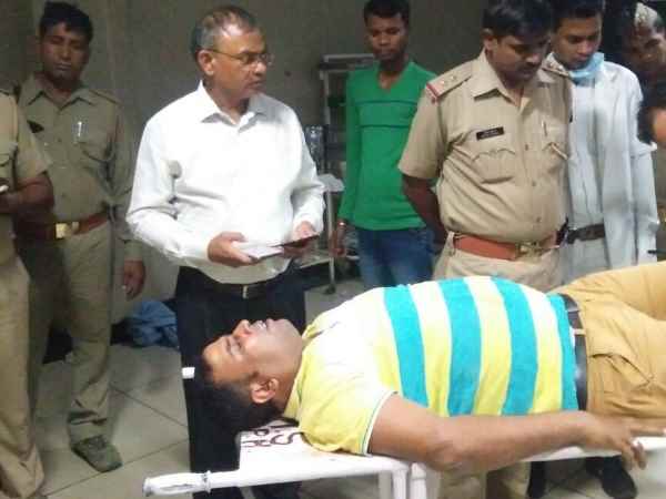 A criminal was injured in an encounter with police in Meerut
