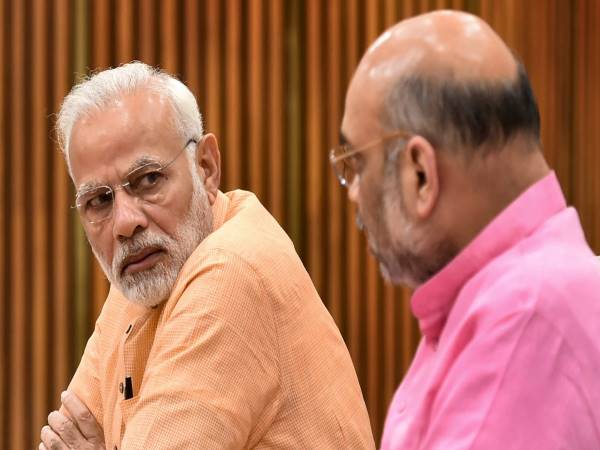  बिना दूसरे दलों में टूट हुए बीजेपी को बहुमत मिलना मुश्किल 