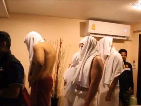 कई देशों के थे मेहमान कई देशों के थे मेहमान