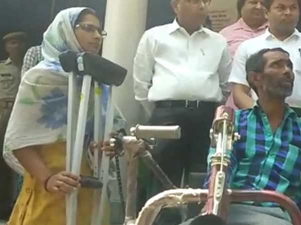 मीडिया का शुक्रिया अदा किया मीडिया का शुक्रिया अदा किया