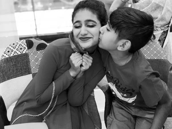 रातोंरात स्टार बन गई थीं प्रिया रातोंरात स्टार बन गई थीं प्रिया