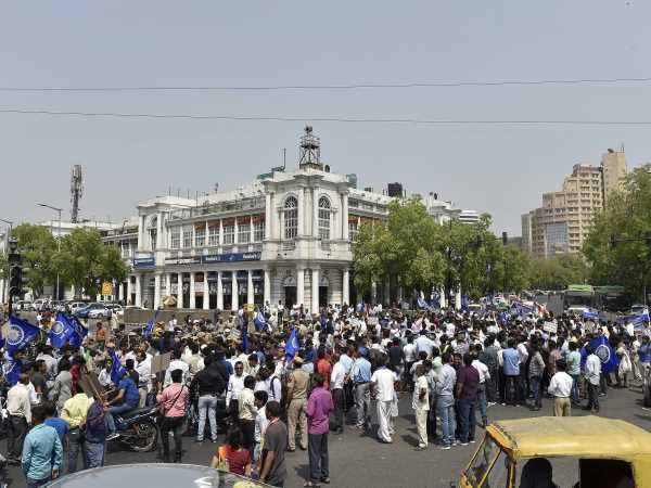 भेजी गईं RAF कंपनियां भेजी गईं RAF कंपनियां