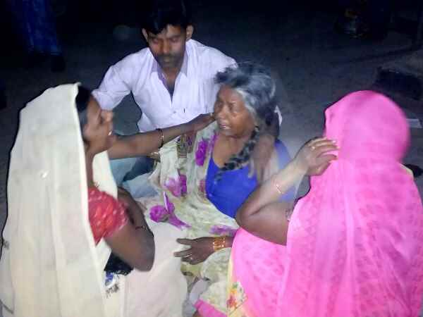 3 people killed in road accident in shahjahanpur 3 people killed in road accident in shahjahanpur