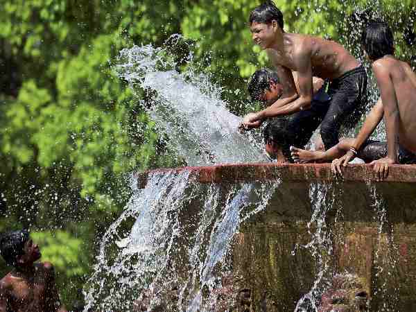 बुधवार को गिरेगा तापमान बुधवार को गिरेगा तापमान