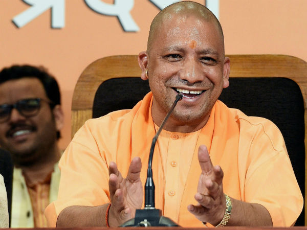 डीएम और एसएसपी ने किया दुल्‍हन के गांव का दौरा