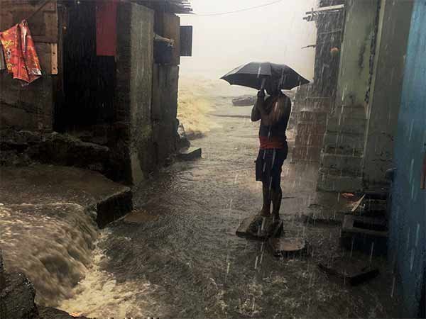 मौसम विभाग ने जारी की चेतावनी मौसम विभाग ने जारी की चेतावनी