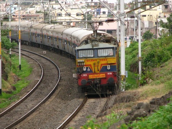 प्लास्टिक पर बैन लगाने का फैसला लिया गया है