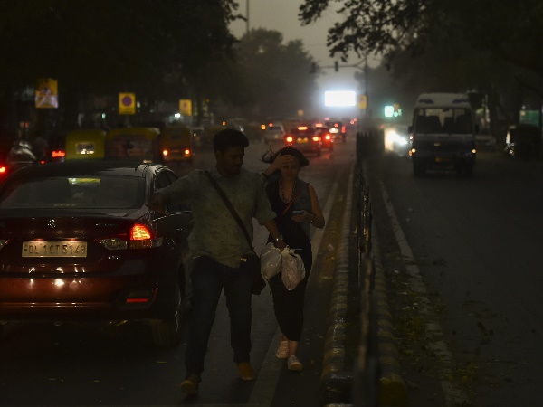 धूल भरी आंधी की चेतावनी जारी