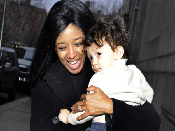 पति के साथ चल रही थी लड़ाई