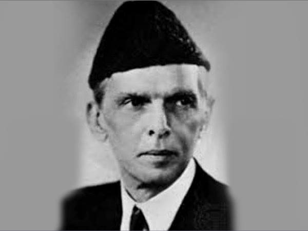 जिन्ना की तस्वीर पर बरपा हंगामा 