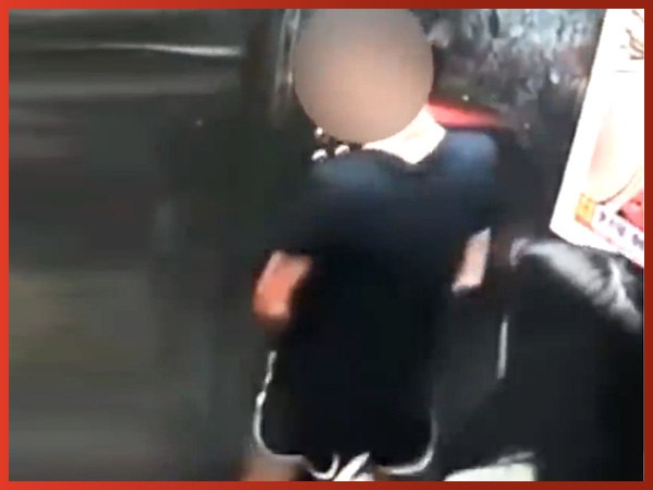 लिफ्ट में युवकों ने किया पेशाब