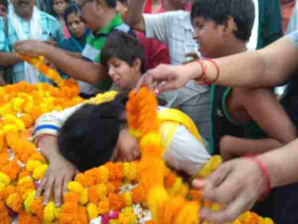 2 लोगों पर दर्ज हुआ मुकदमा