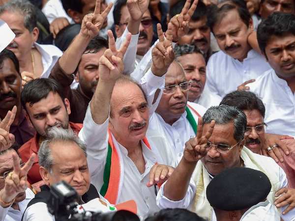 कांग्रस ने तुंरत भेजे अपने दिग्गज नेता कांग्रस ने तुंरत भेजे अपने दिग्गज नेता