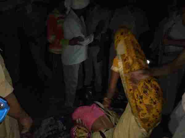 Wife and daughter killed in accident in Shahjahanpur