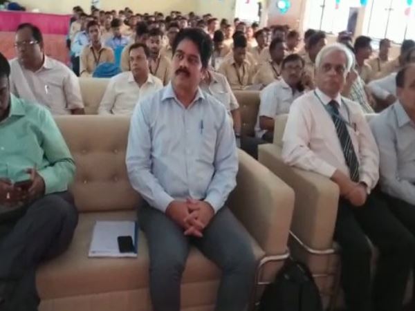 पहले प्रशिक्षण फिर नौकरी