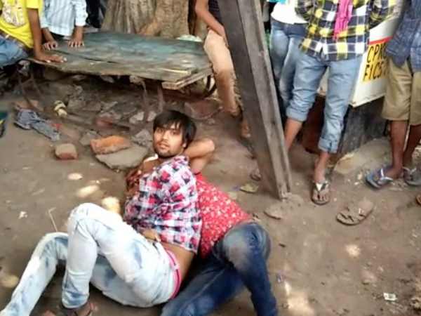 A man beaten by son wife and daughter in Agra