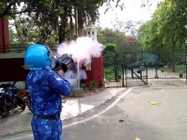 Hindu groups protested outside Aligarh Muslim University