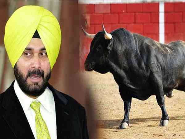 दुर्गयाना मंदिर के बाहर की घटना