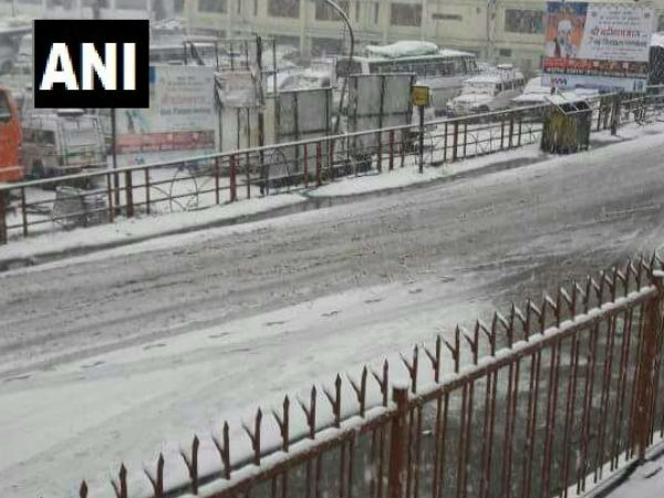 उत्तराखंड के कई जिलों में भारी बारिश और तूफान की आशंका उत्तराखंड के कई जिलों में भारी बारिश और तूफान की आशंका