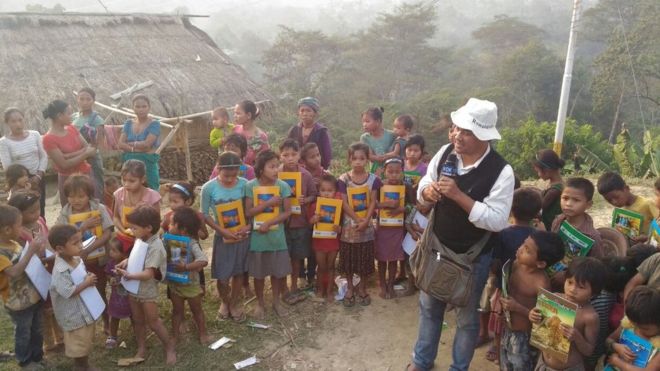 त्रिपुराः हिंदी लागू करेंगे तभी राष्ट्रवाद को बढ़ावा मिलेगा? त्रिपुराः हिंदी लागू करेंगे तभी राष्ट्रवाद को बढ़ावा मिलेगा?