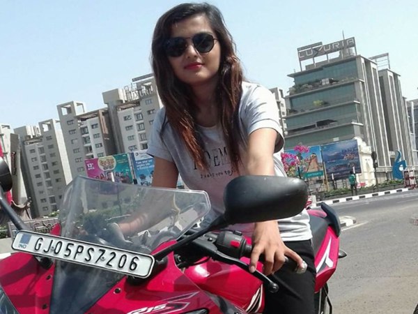 टॉम ब्‍वॉय की तरह रहती है भूरी