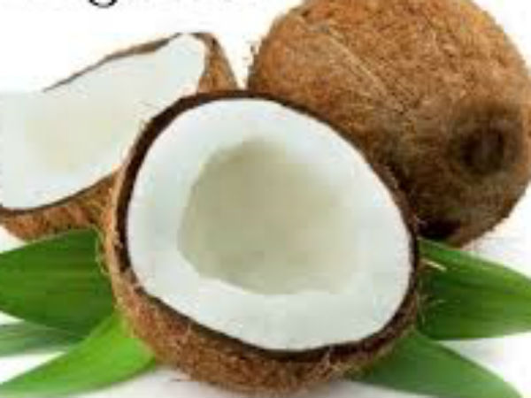 चंदन की अगरबत्ती जलाने से गरीबी दूर हो जाती है