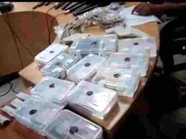 Gang of six looters arrested by police in Etawah Gang of six looters arrested by police in Etawah