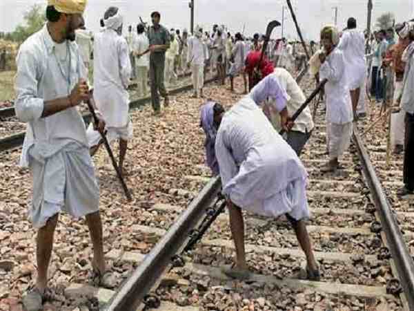 rajasthan: gujjar agitation for reservation internet services banned in 167 villages of bharatpur rajasthan: gujjar agitation for reservation internet services banned in 167 villages of bharatpur