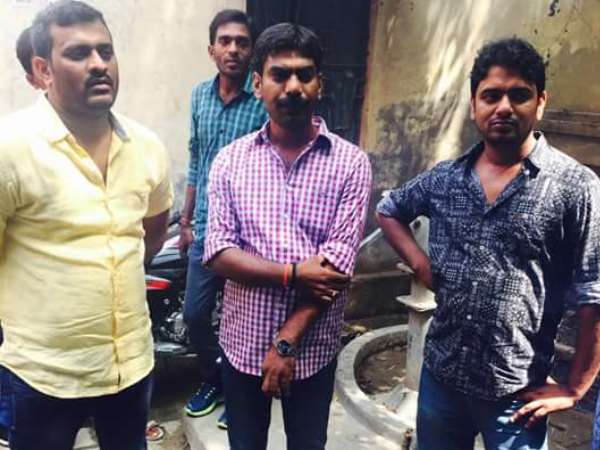 एक दर्जन से ज्यादा मुकदमे हैं दर्ज